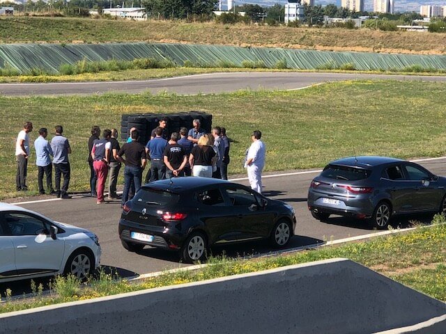 cours de conduite avec sa propre voiture